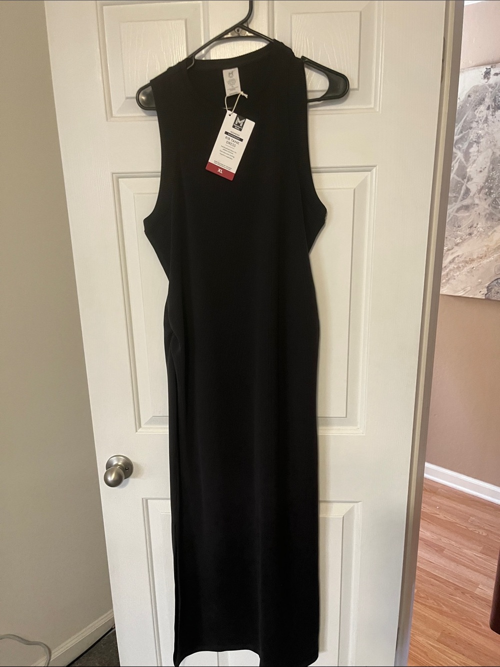 Sleek Black Sleeveless Maxi Dress - Unbranded